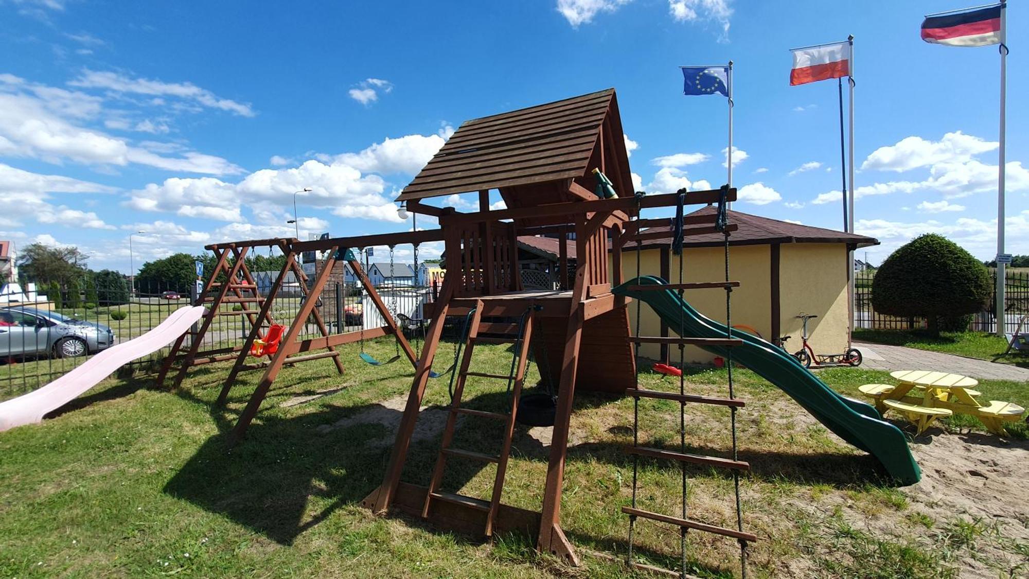 Camping Klif-Nowe Klimatyzowane Domki, 400M Od Centrum Rewala, 30M Od Morza Trzęsacz Eksteriør bilde